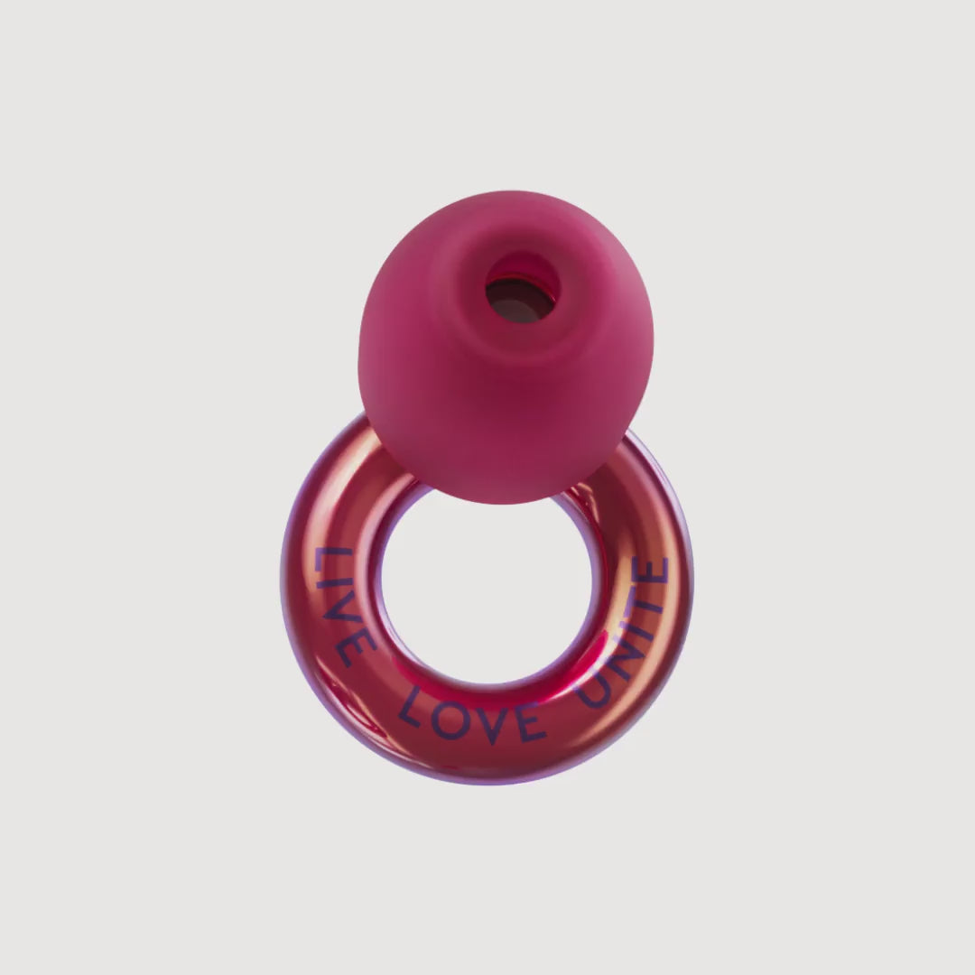 #color_holographic-ruby